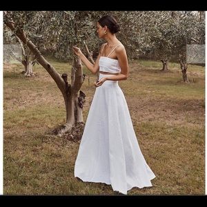 White linen long skirt